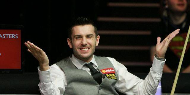 如果你足够了解塞尔比,你肯定知道他年轻的时候也喜欢秀杆法秀操作,可