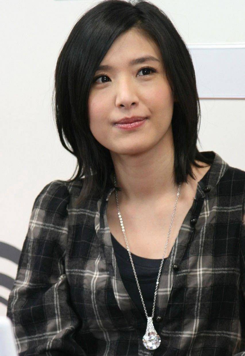 台90年代玉女掌门人情路坎坷 23年后回归乐坛 网友:冻龄女神_苏慧伦