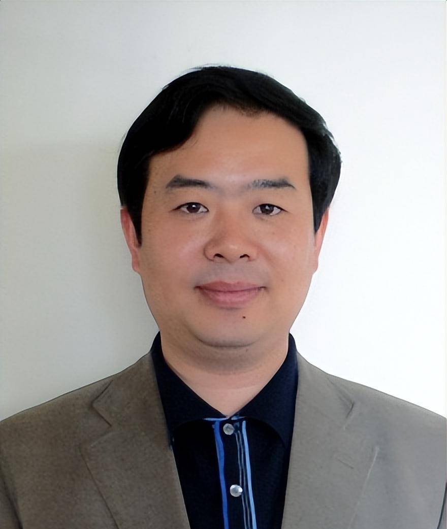 河北"神童"申怡飞:15岁考入东南大学,22岁5g方案被华为采用_父母_孩子