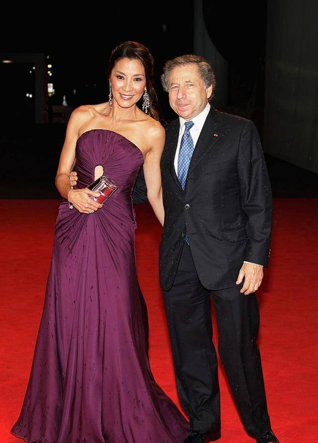 61岁杨紫琼成金球奖影后,夏说为你揭秘她的豪横人生与爱恨情仇…_芭蕾