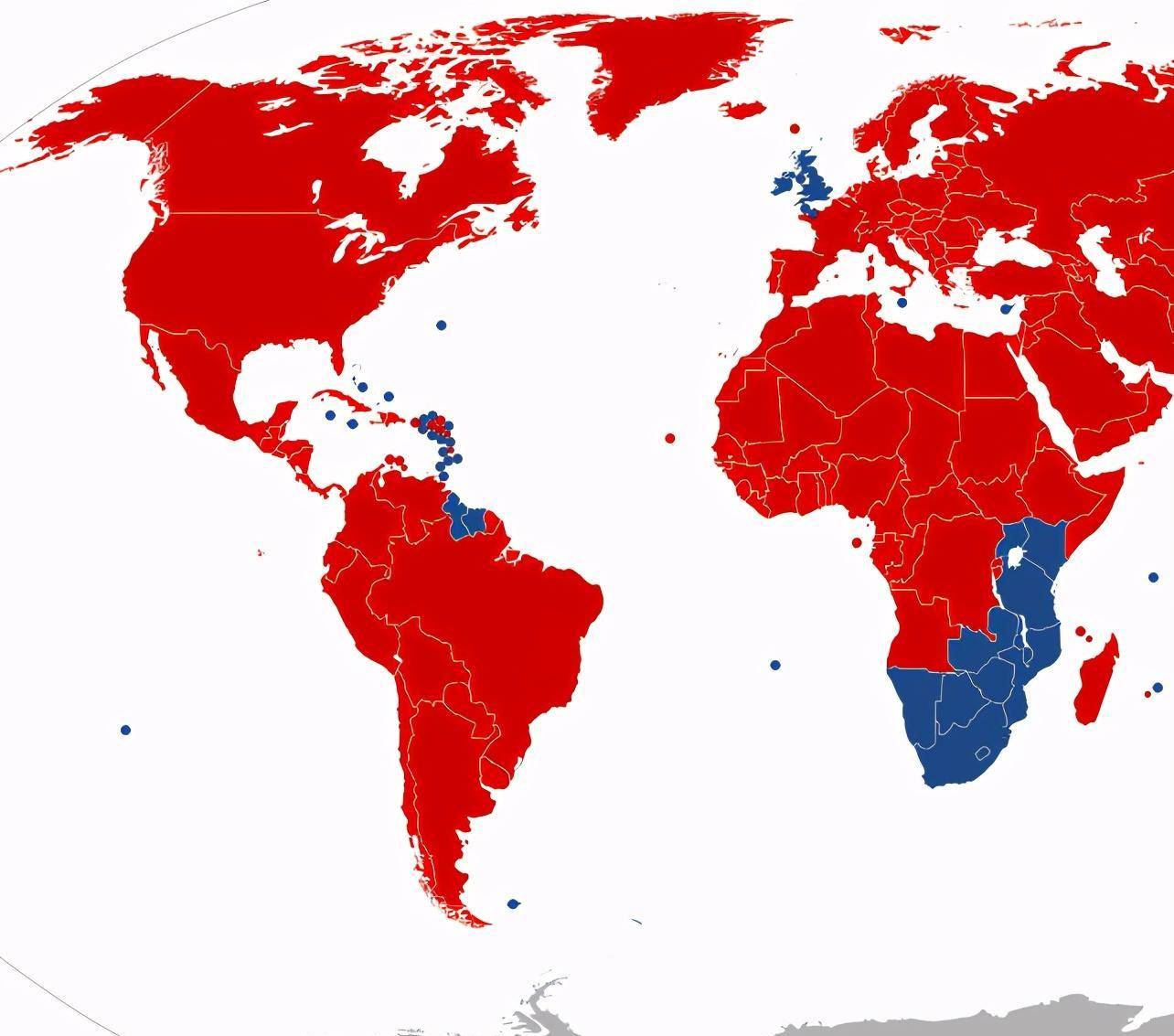 红色为右行,蓝色为左行)目前世界上多数国家与地区(欧洲大部,亚洲大部