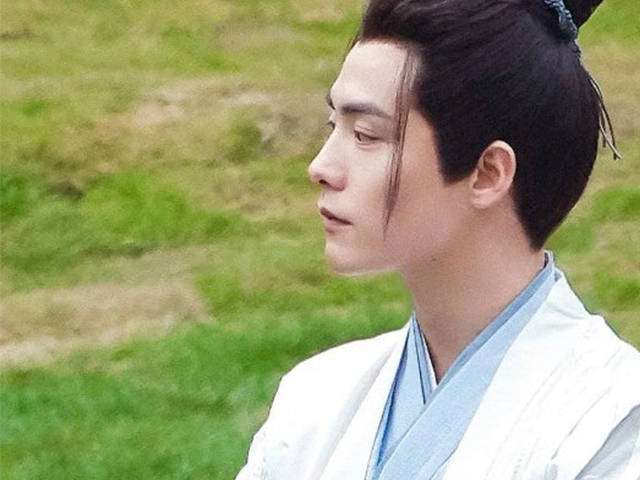 杨颖马天宇合作演绎的新剧《尘缘》路透照片来袭,快来看下吧_演技