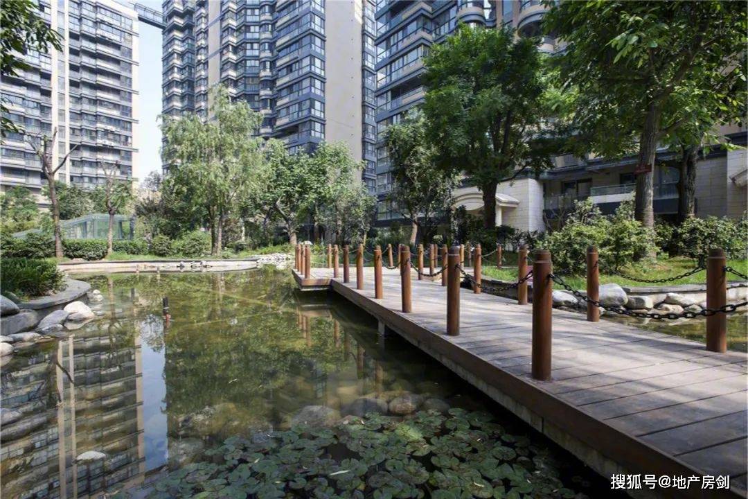 作为西安智能科技豪宅的"先驱者 九锦台产品上最大的优势在于,无论