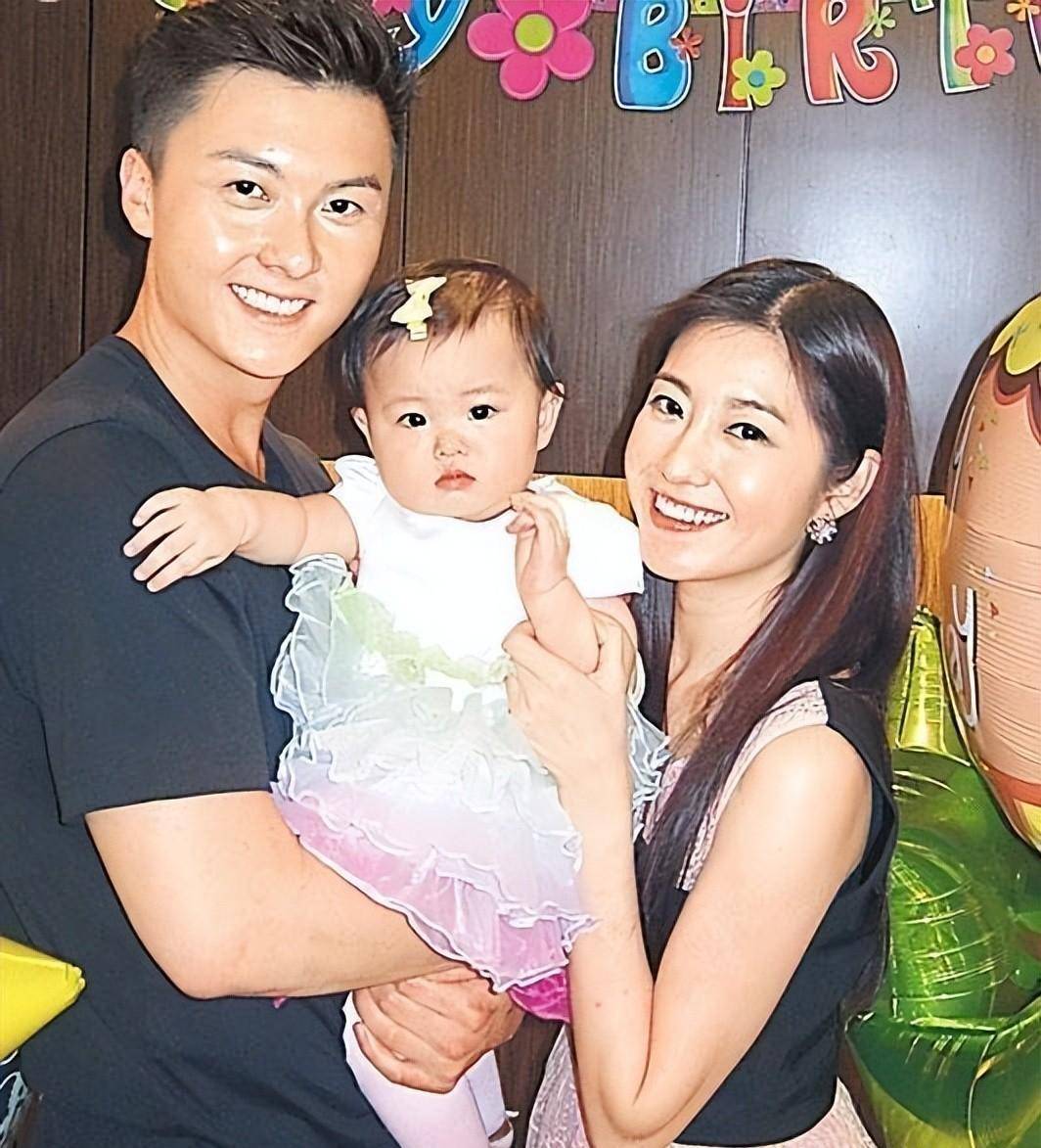 港媒曝陈自瑶王浩信分手,将共同抚养10岁女儿,疑蔡思贝上位成功_婚姻