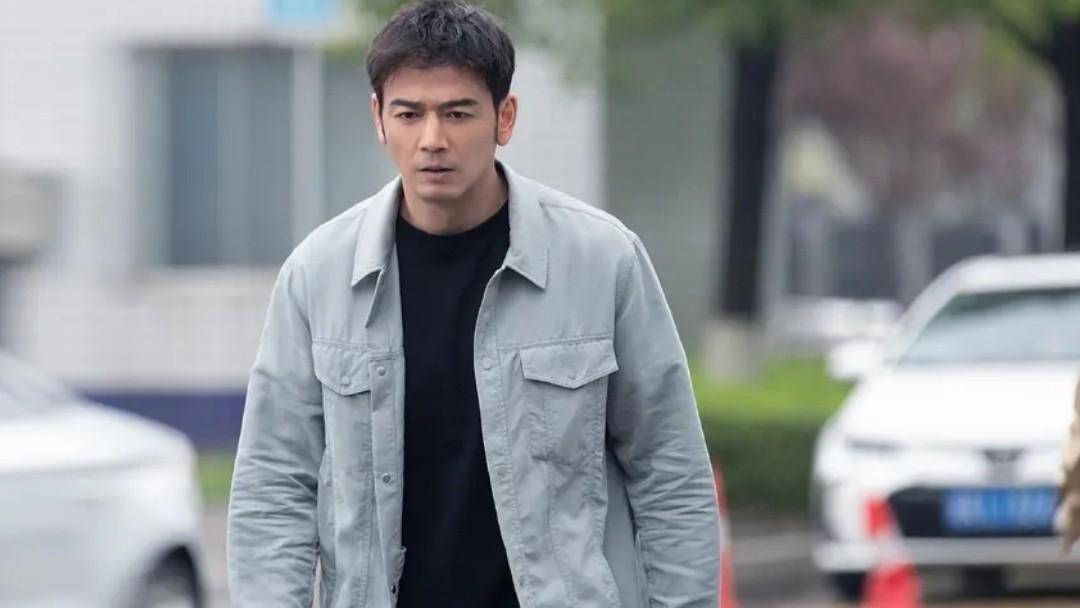 杨烁新剧自导自演,王鹤润演女主,刑侦剧《平凡英雄》热拍_演技_孔笙