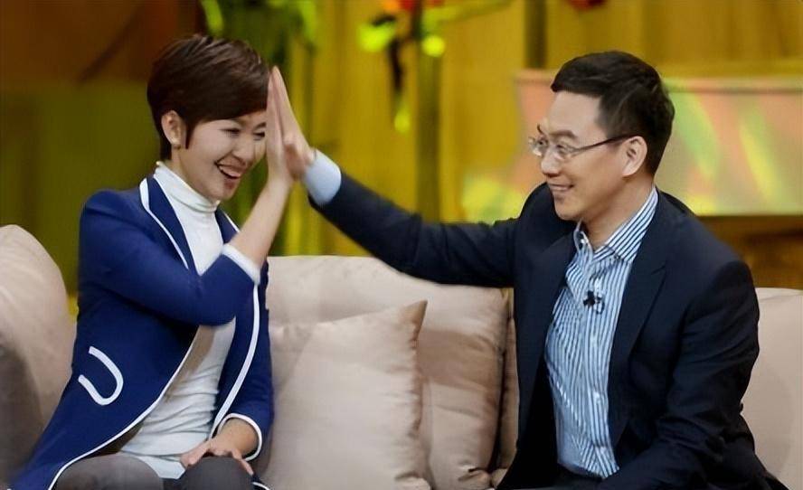 欧阳夏丹:年少丧父,为母亲治病放弃事业,45岁依旧未婚_妈妈_家庭_个人