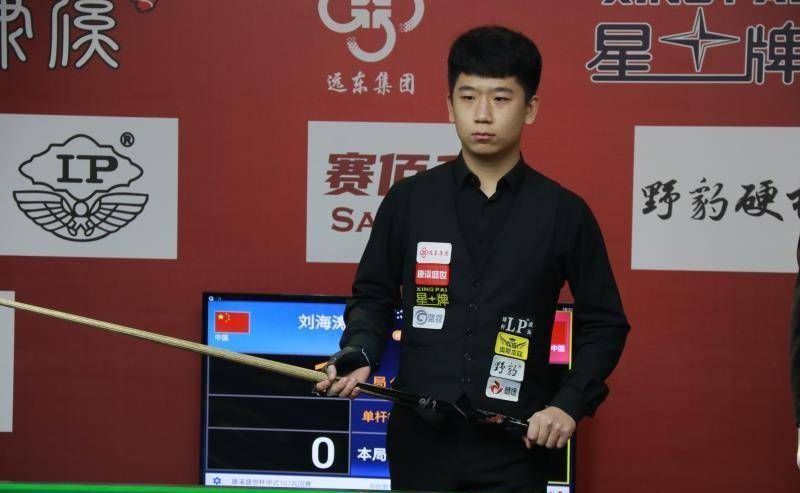 小将何文冲球杆装备曝光 魅途社火猴王使他增强信心_亚军_进行_锦标赛