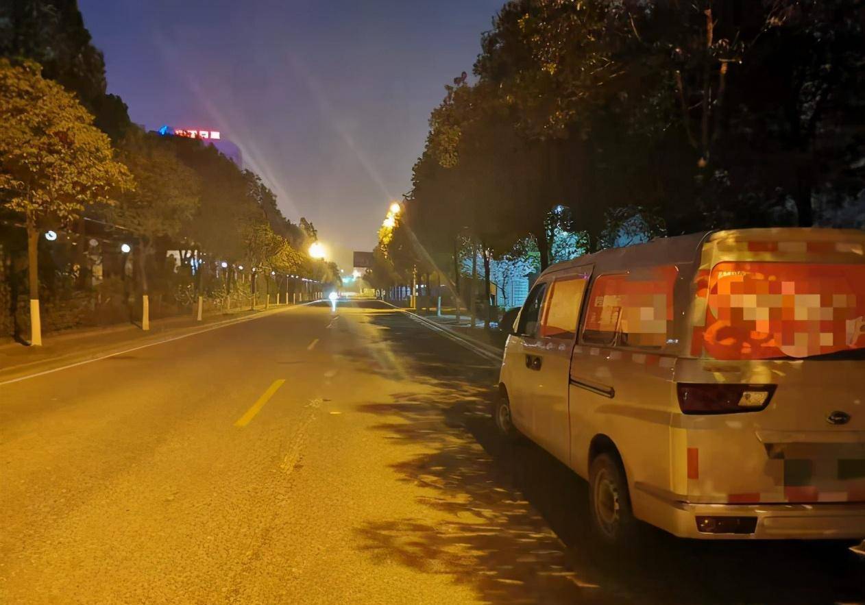 湖南女生货拉拉车上坠亡,个别人发表恶评,央视怒怼:混淆是非_莎莎_跳