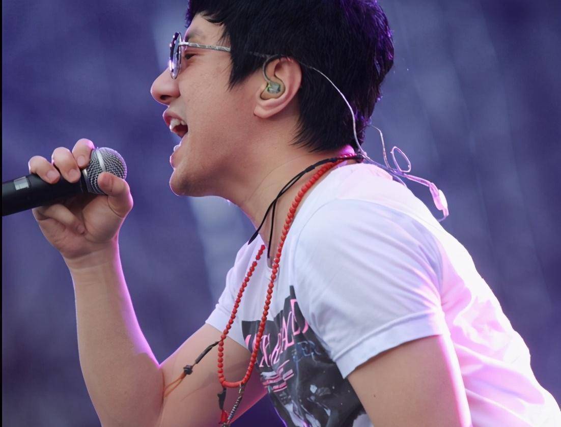 起底"郑钧"爱情:灰姑娘是谁?