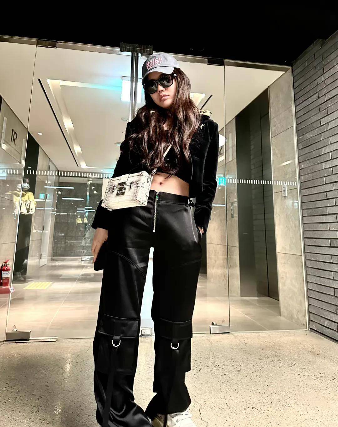 辛巴徒弟丹丹拒绝三个绯闻女友,拒绝和男人去私人餐厅吃饭!