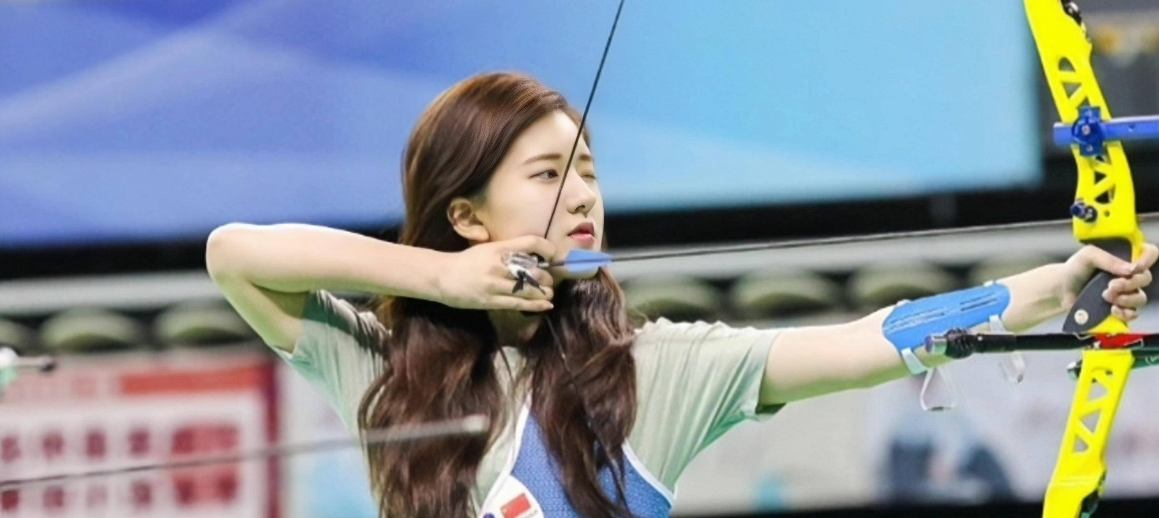 今日商业写真:赵露思少女金晨时尚,最后一张的氛围太棒了_长相_观众