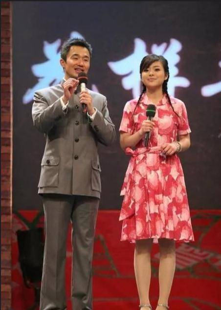 程雷:因患病满头白发,与陈辰相恋7年,42岁娶小18岁娇妻获幸福_上海