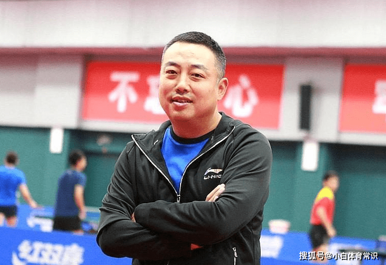 乒坛名帅刘国栋,刘国梁的哥哥,为不给弟弟添麻烦,四处漂泊执教_乒乓球