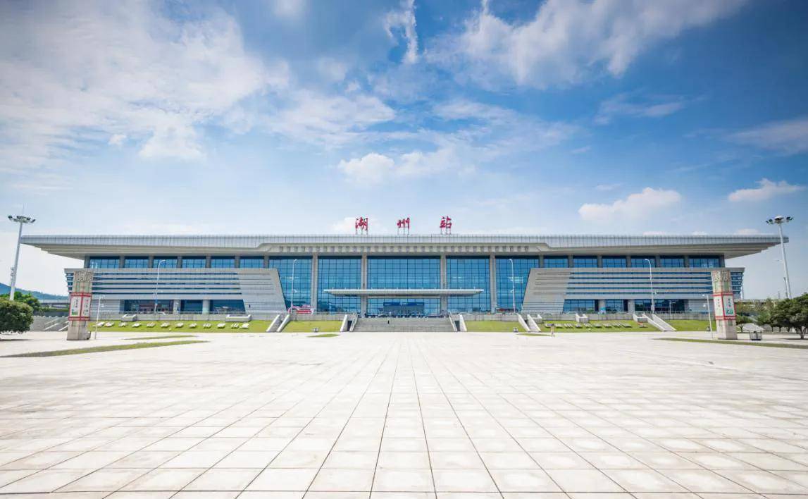 为湖州量身定做的沪苏湖高铁,是湖州成为高铁枢纽的点睛之笔_上海