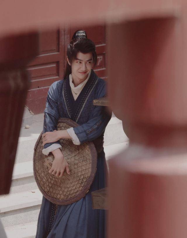 李妍_张昕宇_扮相