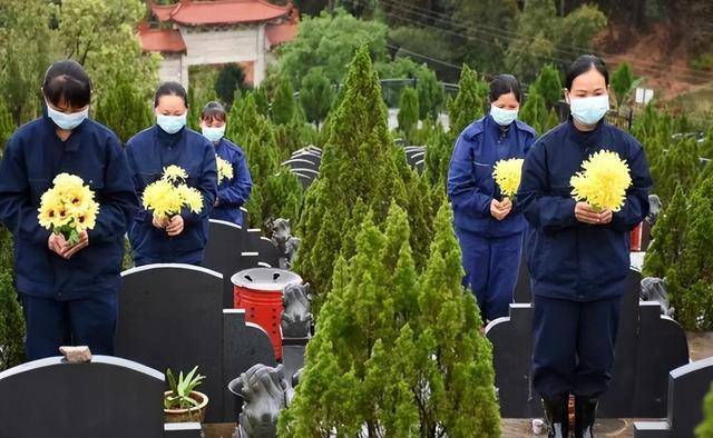 农村人早需提前了解_纸钱_地区_进行