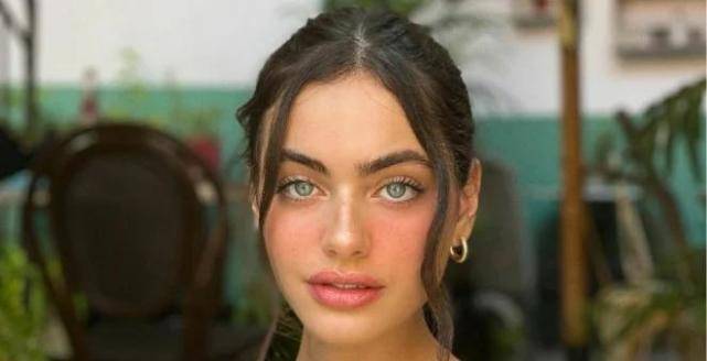 榜单方面,19岁的以色列超模,卡戴珊家族御用模特雅尔·谢尔比亚(yael