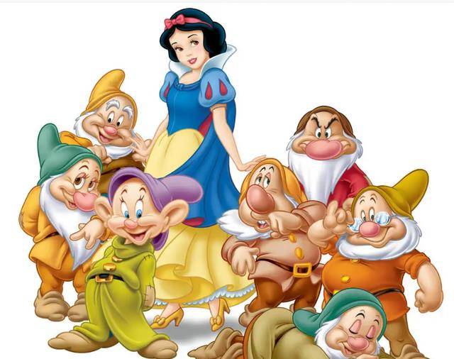 毁童年迪士尼动画"一黑到底":黑雪公主黑人鱼还有光头黑仙女_经典