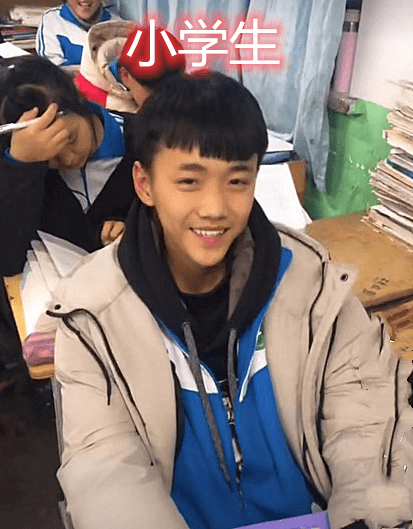 大学生vs中学生,看到小学生:好纯正的颜!_男生_穿着_美感
