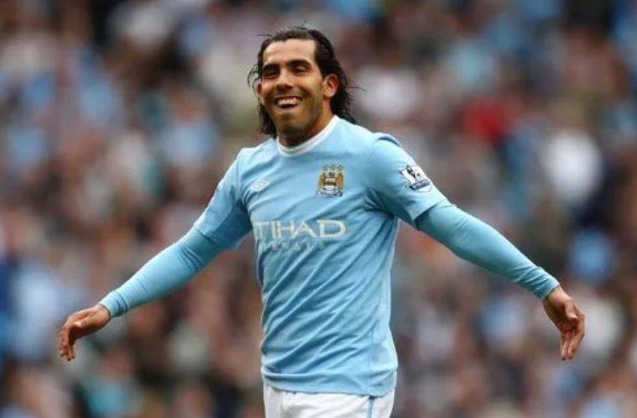 托雷斯为冠军转会,特维斯矛盾离开,多纳鲁马高薪解约_巴萨_米兰_球迷