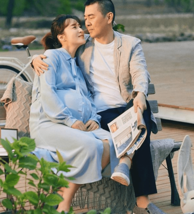 47岁蒋勤勤回重庆老家过年!