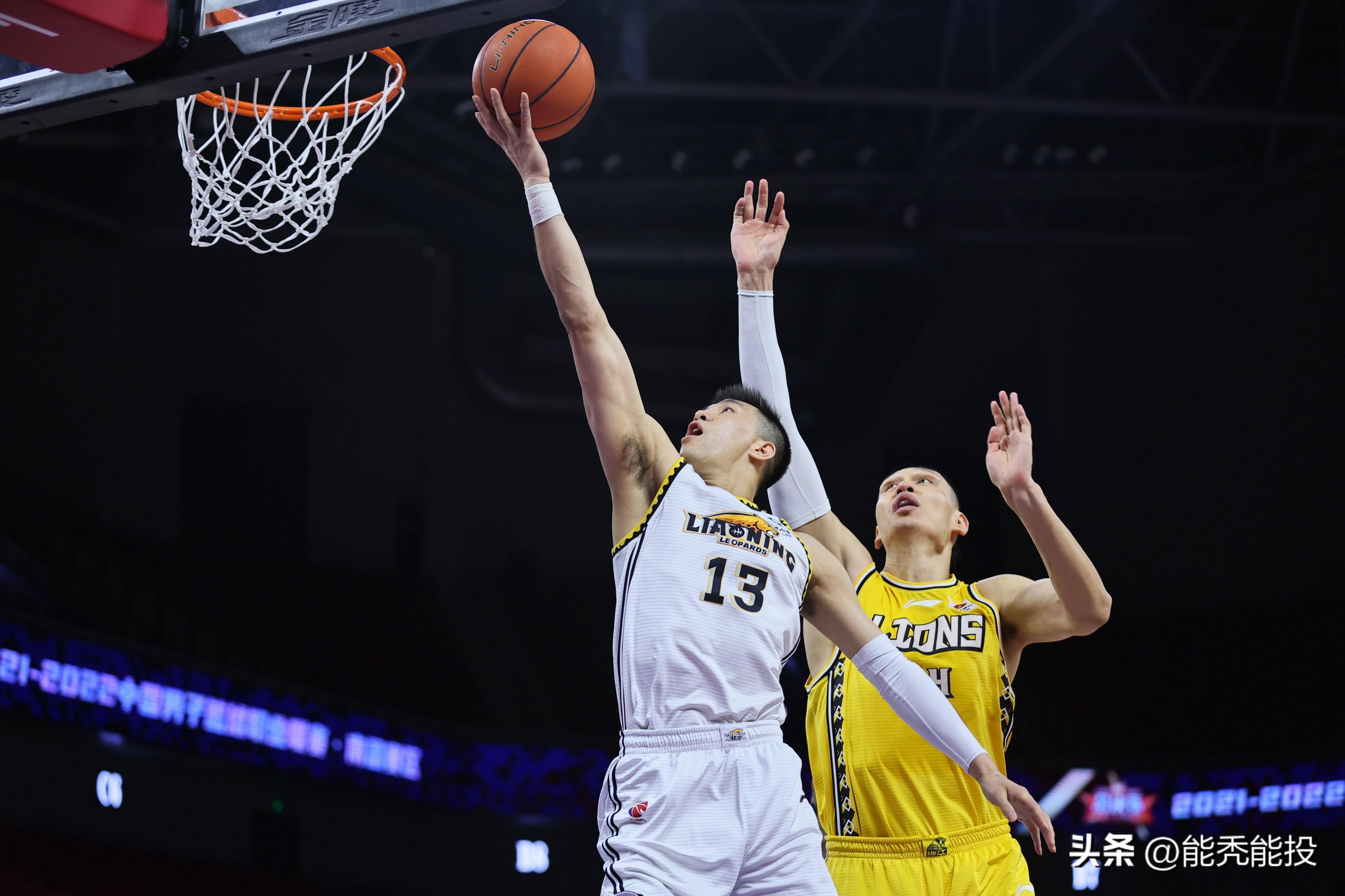 易建联即将登顶cba得分榜榜首,郭艾伦不找回投篮技术也登不上!