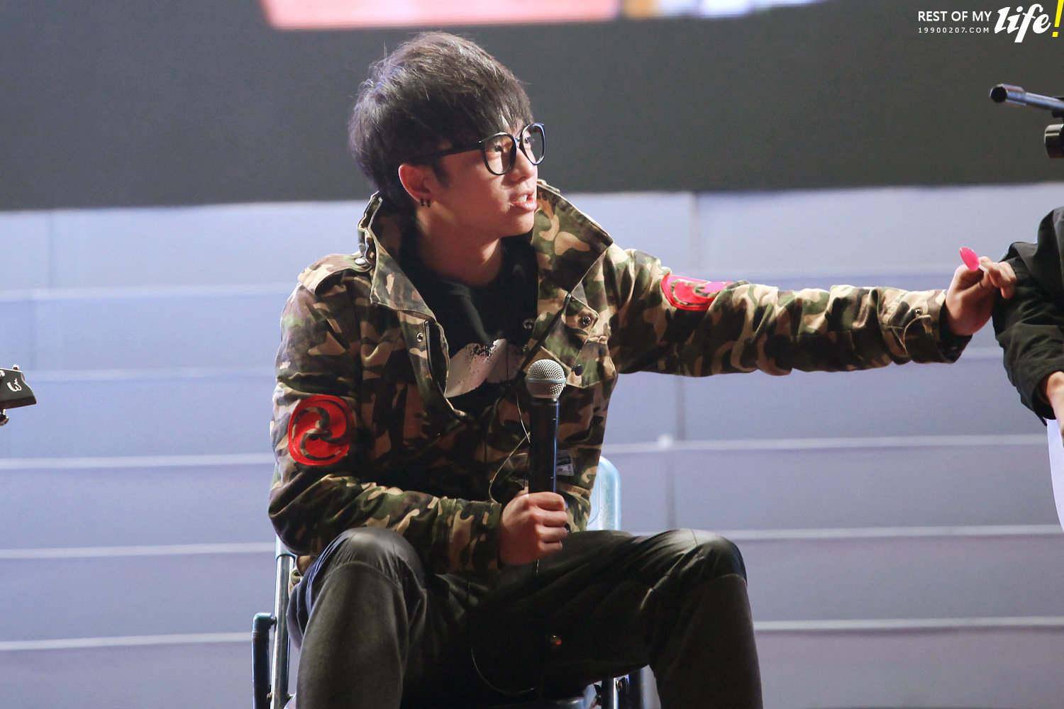 歌坛"人妖仙魔"胜负已分:霍尊出局,华晨宇低调,周深成大赢家_舞台