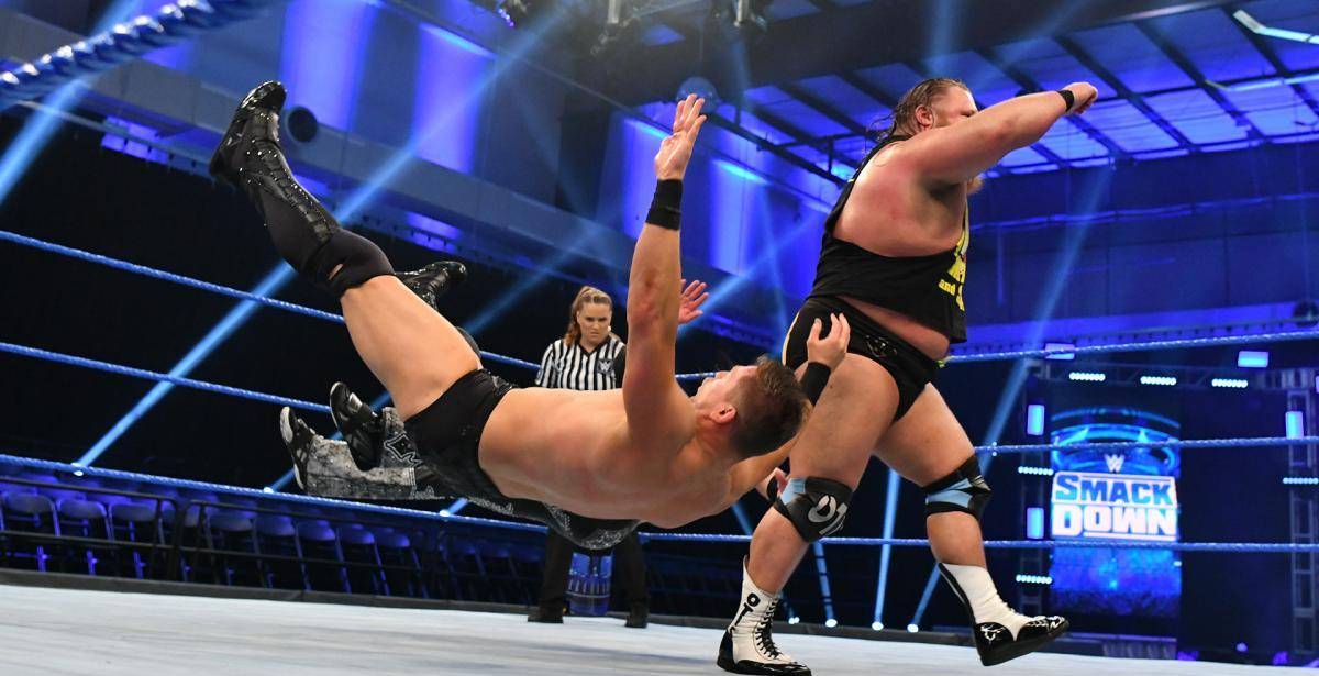 米兹莫里森大飙演技惨变出气筒,这对wwe的塑料姐妹又要开撕啦!