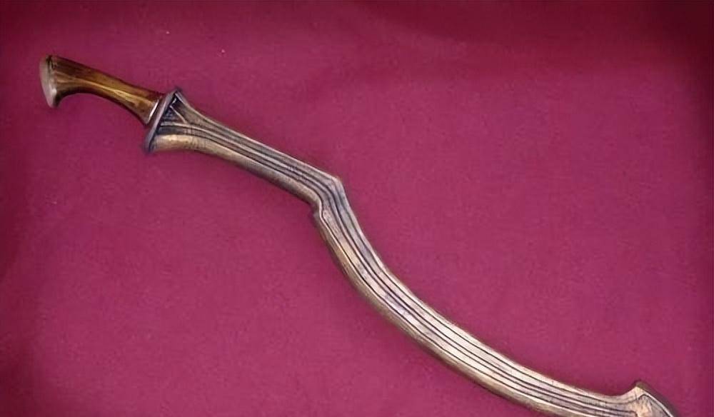 浅谈古埃及人的部队和兵器_克索斯_弓箭_武器