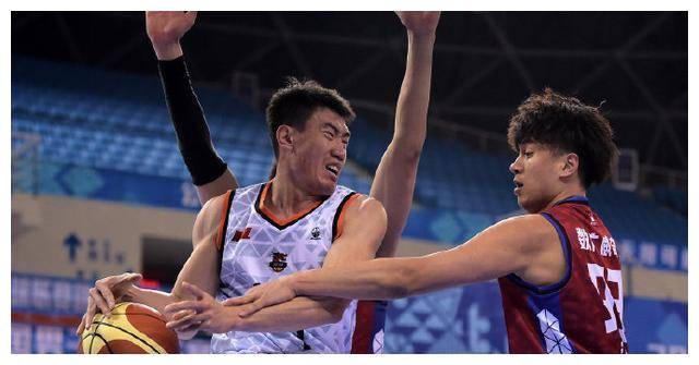 1月30日安徽文一对阵长沙湾专胜时,前安徽文一得分王杨月挑战老东家时