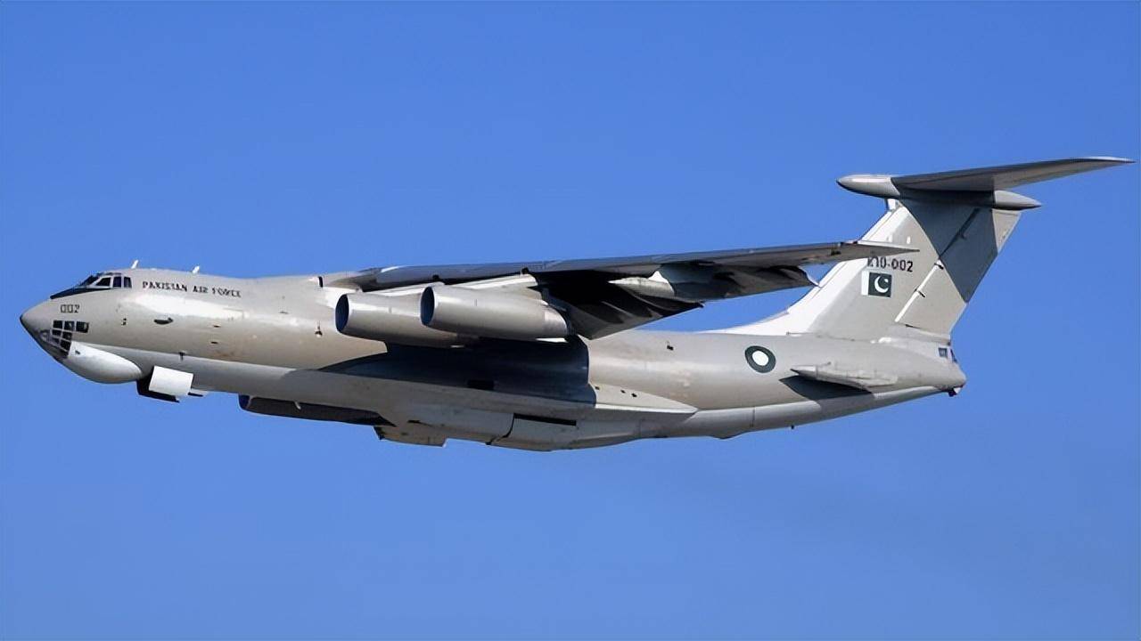 小国空军志——巴基斯坦空军_型飞机_运输机_战斗机