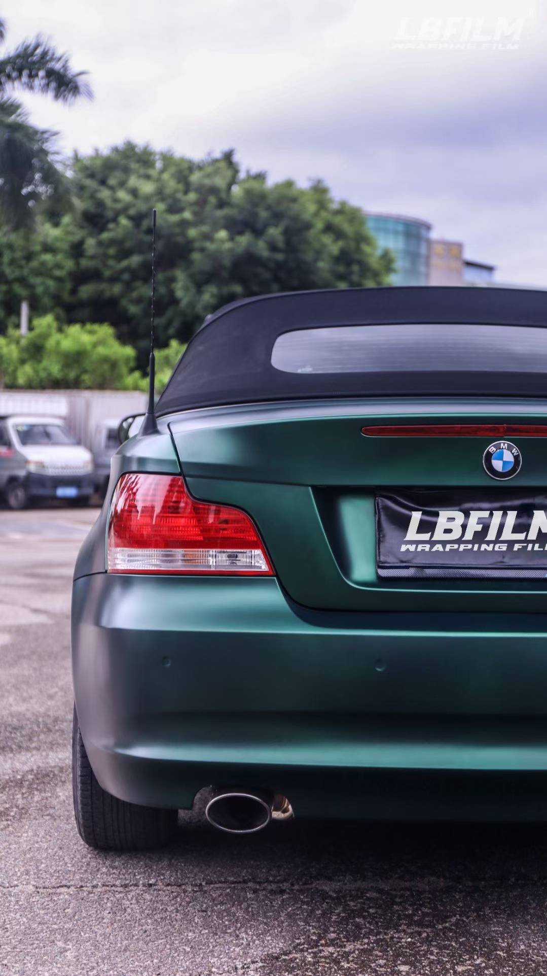 宝马2系lb改色膜毒液绿,肆意轰炸你的视觉_搜狐汽车_搜狐网