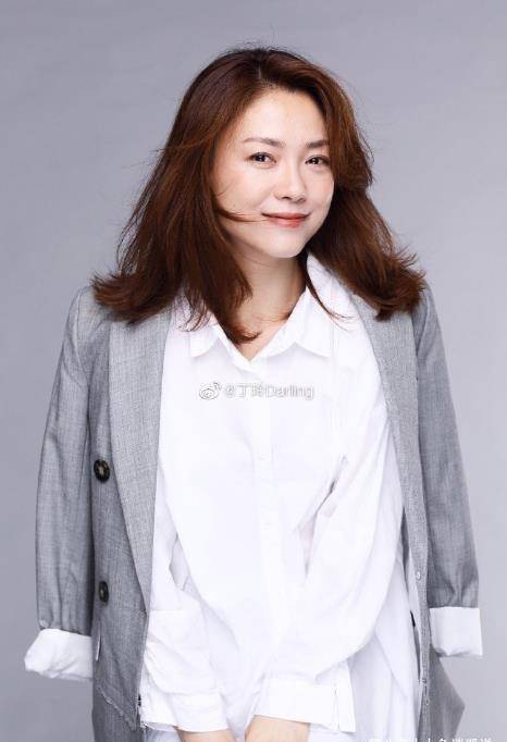 《外来媳妇本地郎》的大嫂香兰为什么不会老,今天她给出了答案_丁玲