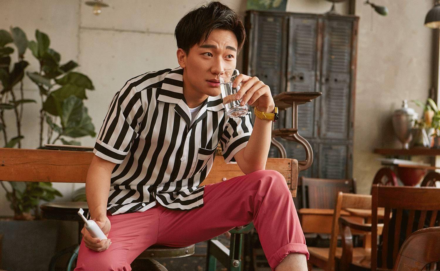 爱上小17岁鲜肉,没想到被男方一句话给打脸了_马伊琍_吴昊宸_恋情