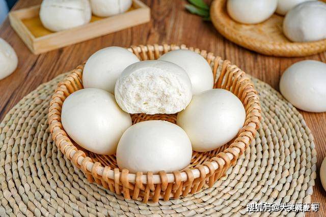 蒸馒头时，发面要多长时间？夏天还是冬天温度适合发面？涨知识了_面团_影响_面点