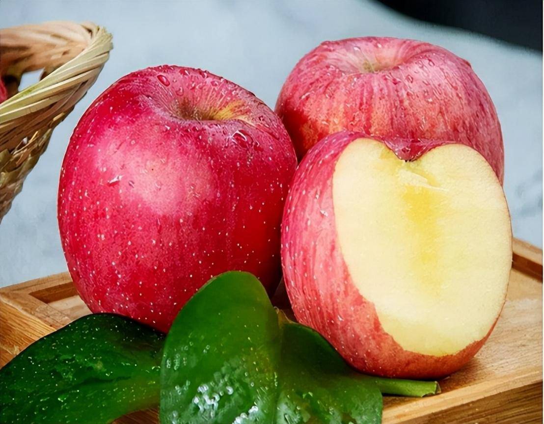 全天中什么时候吃苹果最好?_水果_身体_好处
