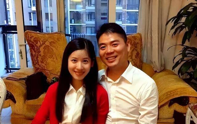 48岁刘强东生二胎!