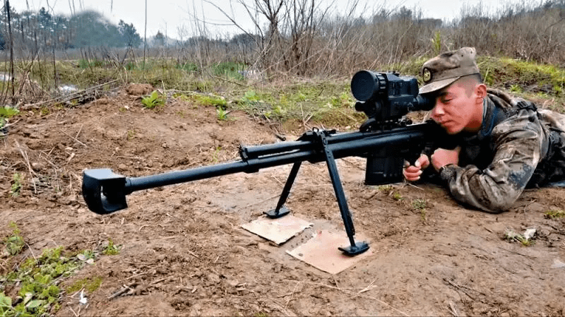 解放军第一款制式反器材枪:性能算是够用的12.7毫米qbu10狙击枪