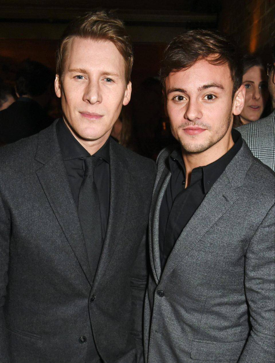 戴利兑现击败中国队承诺,动力竟是47岁同性丈夫,目标奥运双冠王