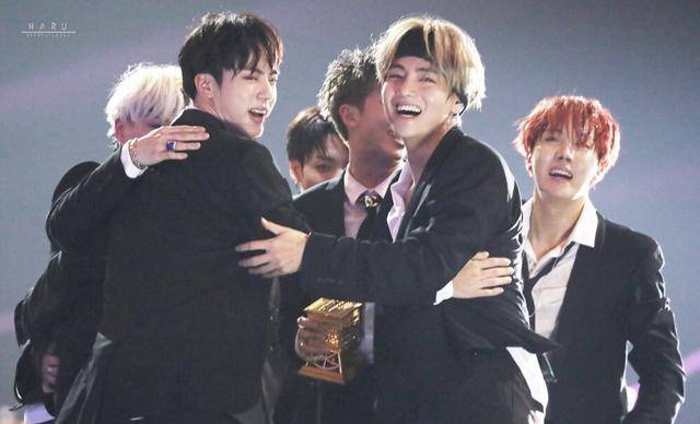 韩综《kingdom》请不到人,exo和bts不敢去请,小组合不敢参加_竞赛