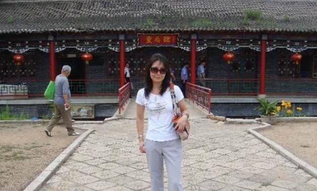 慈禧五世孙女长相酷似慈禧,被邀出演慈禧,她说:不会演戏_叶赫那拉
