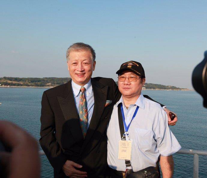 当年花2000万买航母给祖国的徐增平,后来公司破产,现