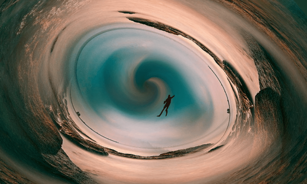 地心世界是真实存在的?科学家:地心人的智慧可能要高于人类?