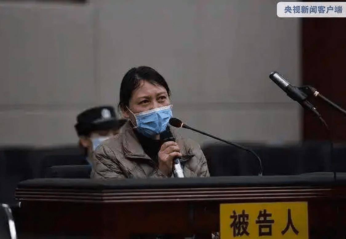 劳荣枝二审不认罪，自称也是受害者，她真的那么无辜吗?？
