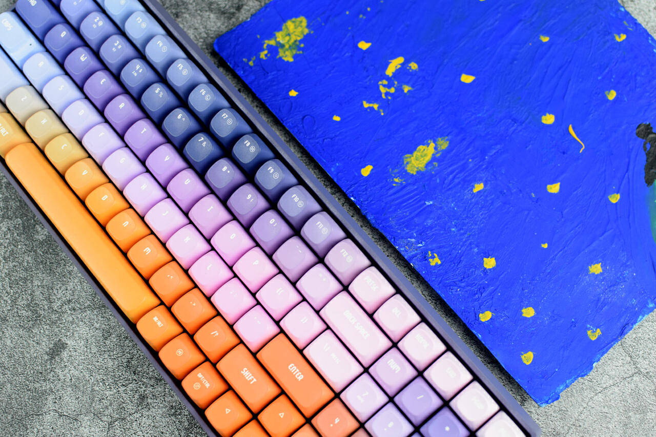 Lofree洛斐小翘星河主题机械键盘:充满艺术感的高颜值键盘,情人节送礼首选