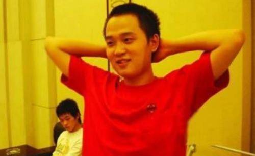 四川学霸张非,两次考上清华,却在考研时被拒,现状如何?_父母_北大_高考