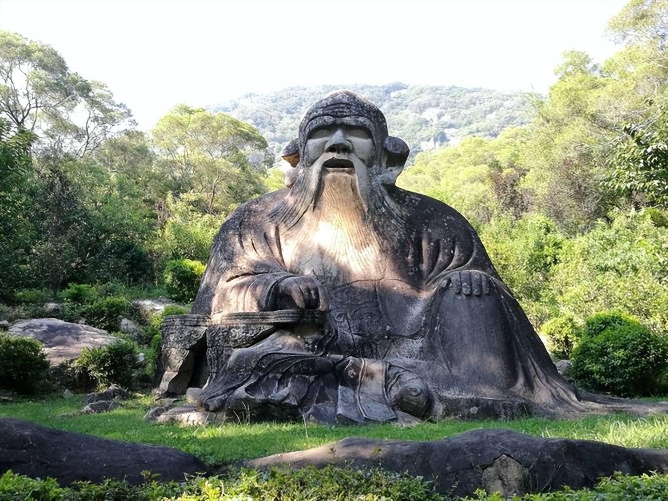 天地之间,老君永恒——瞻仰泉州清源山老君雕像有感_老子_函谷关_哲学