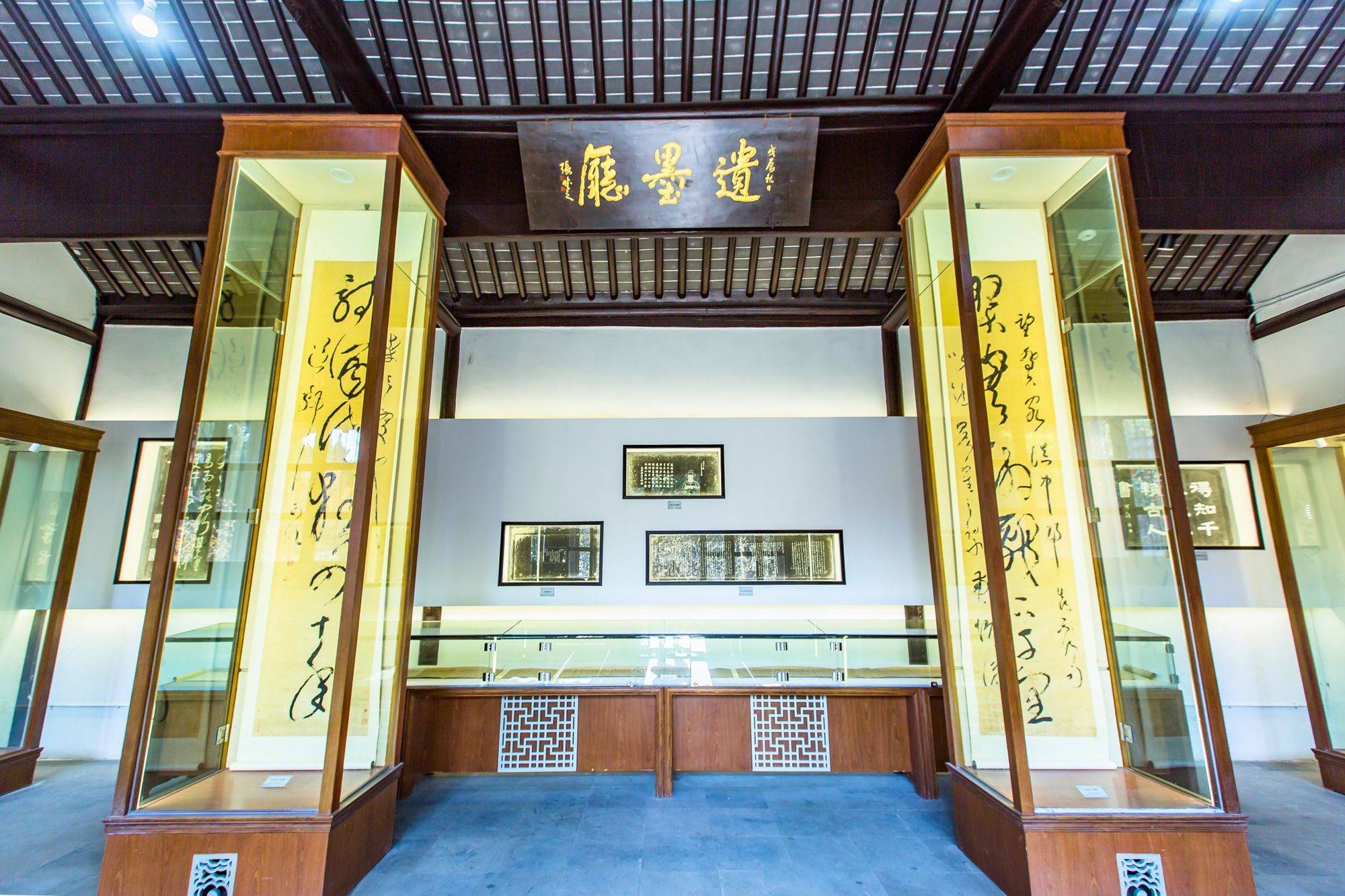 扬州史可法祠,隐藏着气壮山河的历史故事,无数人士曾来此拜谒_经历