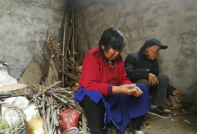 70后父母的无奈现实:好不容易供出来的孩子,结果生活得不如自己_工作