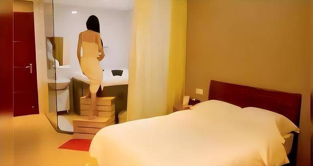 未婚的异性男女"开房",只登记一人信息,被查房要承担什么后果_住宿